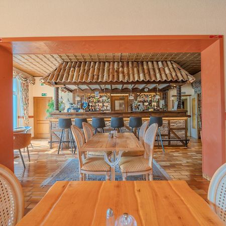 Hotel Hotleu Waimes Bagian luar foto