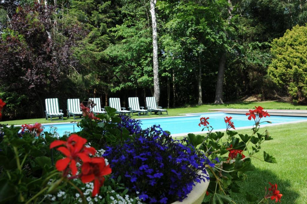 Hotel Hotleu Waimes Bagian luar foto